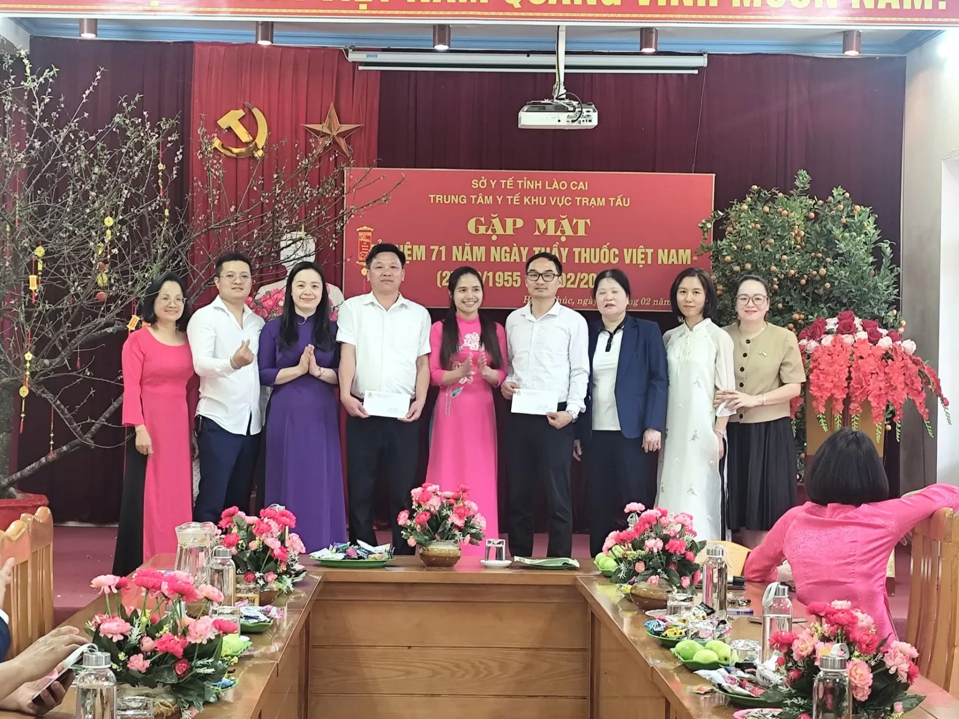 Kỷ niên 71 năm ngày thầy thuốc việt nam